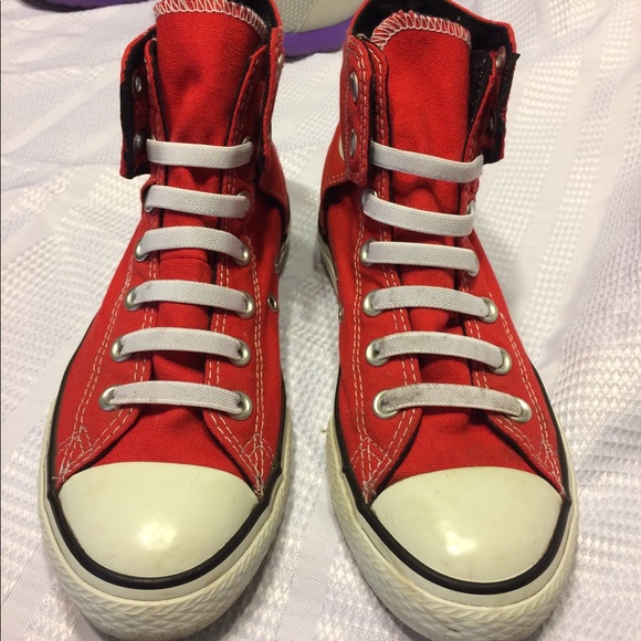 converse chuck taylor size 4